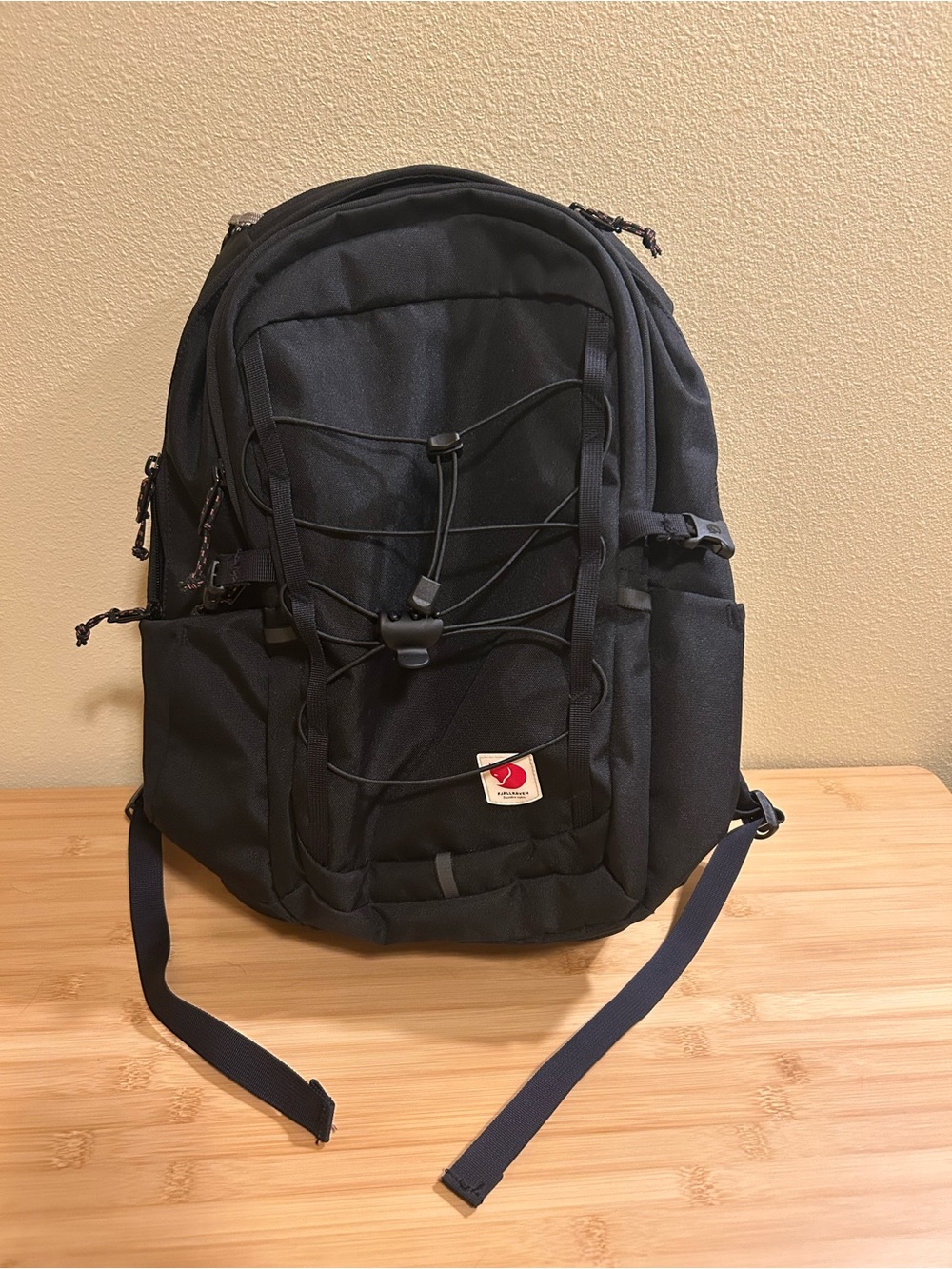 Fjallraven Black Skule 20